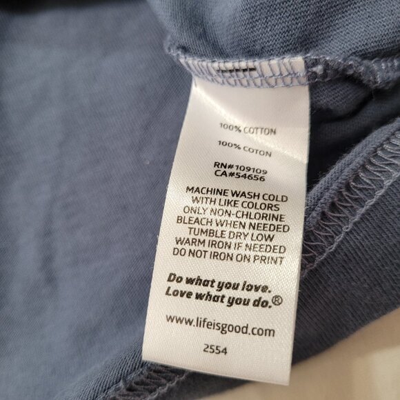 Life is Good Holiday Shirt Long Sleeve Peace Mistletoe Soft Cotton Crewneck - Picture 6 of 10